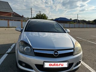 2010 Opel Astra GTC H Рестайлинг, серебристый, 507000 рублей, вид 2