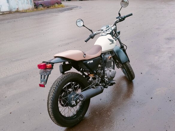 2003 Honda FTR 223, белый - вид 4