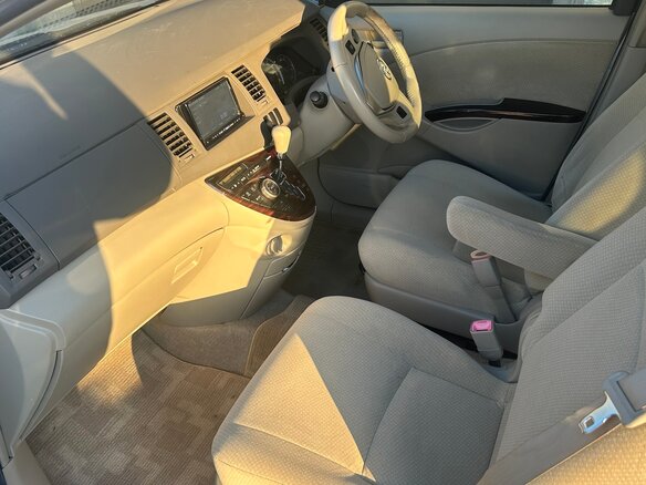 2013 Toyota ISis I Рестайлинг, серебристый, 1259000 рублей - вид 11