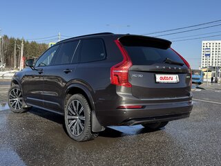 2022 Volvo XC90 B5 II Рестайлинг 1, коричневый, 8550000 рублей, вид 3