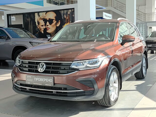 2021 Volkswagen Tiguan II Рестайлинг, коричневый, 3118000 рублей, вид 1