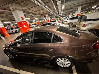 2014 Volkswagen Jetta VI, коричневый, 1150000 рублей, вид 3