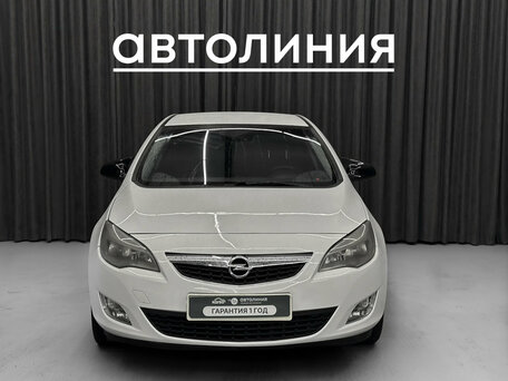 Opel Astra J