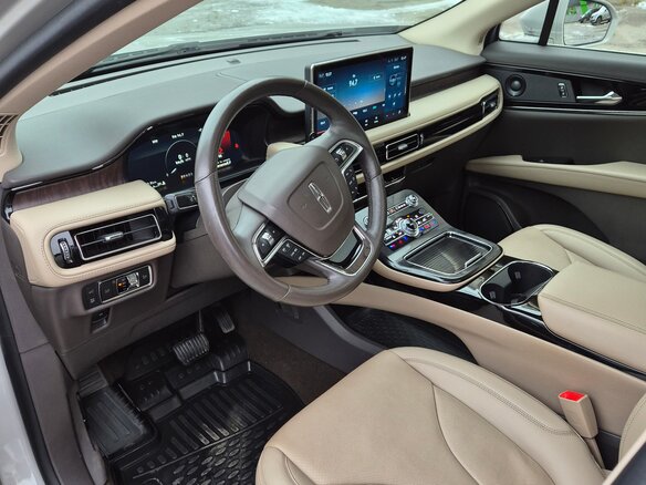 2021 Lincoln Nautilus I, серый, 3860000 рублей - вид 9
