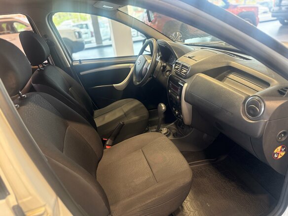2014 Nissan Terrano III (D10), белый - вид 12