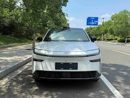 2026 Toyota bZ3X 58.3 kWh, белый, 3050000 рублей, вид 2