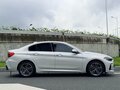 2023 BMW 1 серии 120i III (F52) Рестайлинг, белый - вид 4