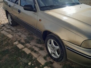 2007 Daewoo Nexia I, бежевый, 110000 рублей, вид 2