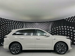 2025 Li Auto (Lixiang) L6 I, белый, 8790000 рублей, вид 3