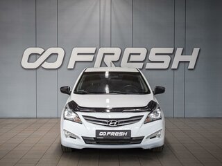 2015 Hyundai Solaris I Рестайлинг, белый, 700000 рублей, вид 3