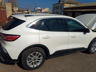 2020 Ford Escape IV, белый, 1800000 рублей, вид 2
