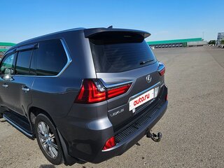 2015 Lexus LX 450d III Рестайлинг 2, серый, 8900000 рублей, вид 5