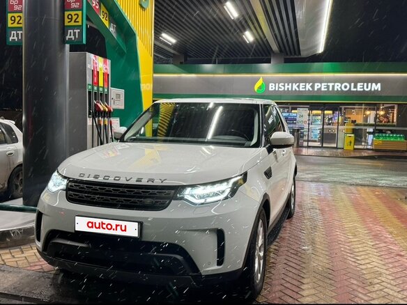 2018 Land Rover Discovery V, белый, 2600000 рублей - вид 3