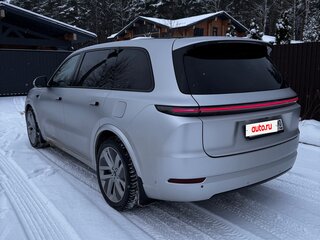 2023 Li Auto (Lixiang) L9 44.5 kWh I, серый, 6286000 рублей, вид 4