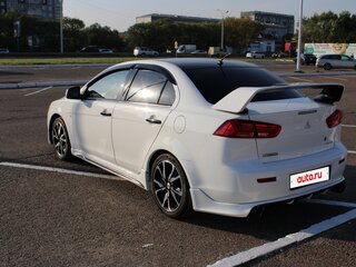 2013 Mitsubishi Lancer X Рестайлинг, белый, 1400000 рублей, вид 5
