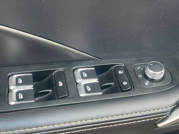2020 Geely Coolray I, красный - вид 7