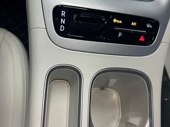 2025 Geely EX2, белый, 1691033 рублей - вид 9