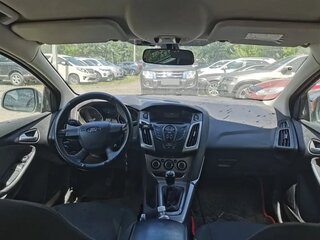 2012 Ford Focus III, красный, 273000 рублей, вид 5