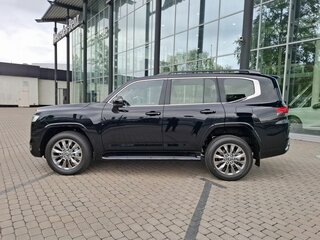 2026 Toyota Land Cruiser 300 Series, чёрный, 15750000 рублей, вид 2