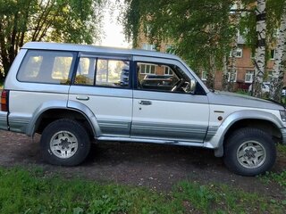 1995 Mitsubishi Pajero II, серый, 450000 рублей, вид 1