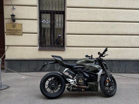 2022 Ducati Streetfighter V2, зелёный, 1550000 рублей, вид 4
