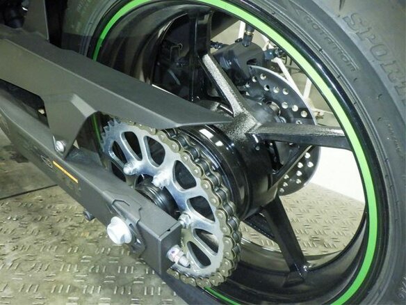2025 Kawasaki Ninja 7, серый, 1200000 рублей - вид 8
