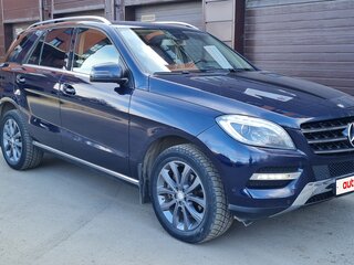 2014 Mercedes-Benz M-Класс 300 III (W166), синий, 2800000 рублей, вид 3