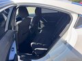 2015 Mazda 6 III (GJ) Рестайлинг, белый, 1600000 рублей - вид 2