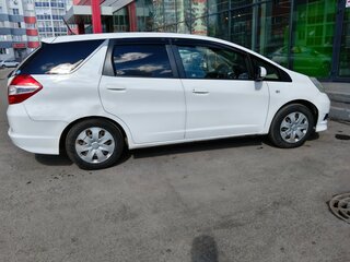 2011 Honda Fit Shuttle I, белый, 770000 рублей, вид 4