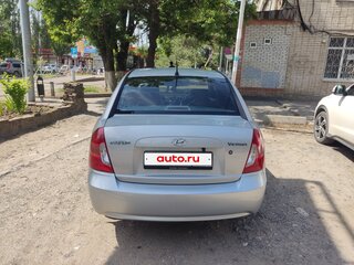 2008 Hyundai Verna II, серебристый, 550000 рублей, вид 3
