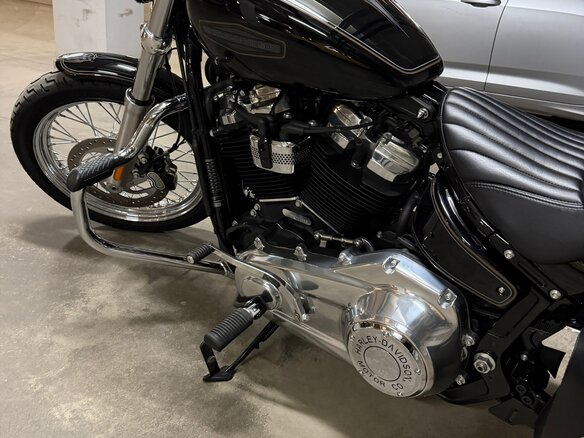 2021 Harley-Davidson Softail Standard, чёрный, 1625000 рублей - вид 8