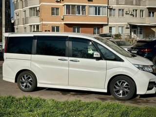 2016 Honda Stepwgn Spada V, белый, 1980000 рублей, вид 2
