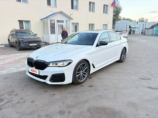 2022 BMW 5 серии 520i VII (G30/G31/G38) Рестайлинг, белый, 4300000 рублей, вид 1