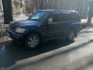 2004 Mitsubishi Pajero III Рестайлинг, чёрный, 850000 рублей, вид 1