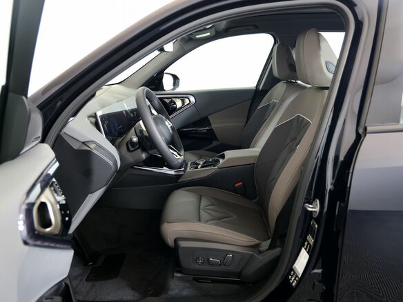 2026 BMW X3 Long 30L xDrive IV (G45/G48), чёрный, 6850000 рублей - вид 13