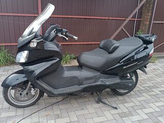 2011 Suzuki Burgman (SkyWave) 650, чёрный, 400000 рублей, вид 1