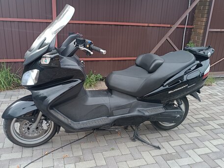 2011 Suzuki Burgman (SkyWave) 650, чёрный, 400000 рублей, вид 1