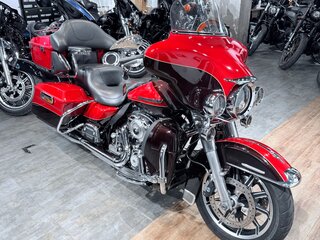 2011 Harley-Davidson Electra Glide, красный, 1399000 рублей, вид 1