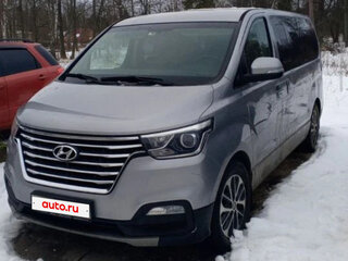 2019 Hyundai Grand Starex I Рестайлинг 2, серый, 5000000 рублей, вид 1