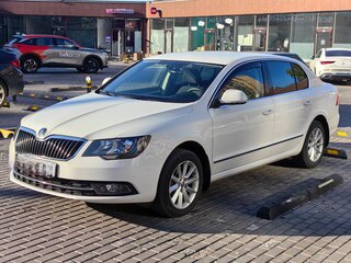 2014 Skoda Superb DSG II Рестайлинг, белый, 2100000 рублей, вид 4