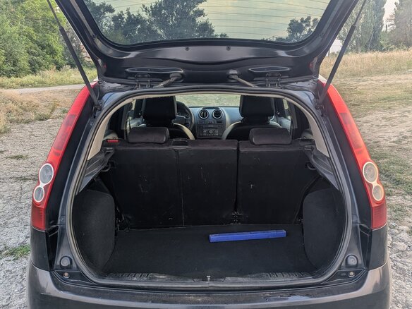 2008 Ford Fiesta Mk5, чёрный, 380000 рублей - вид 11