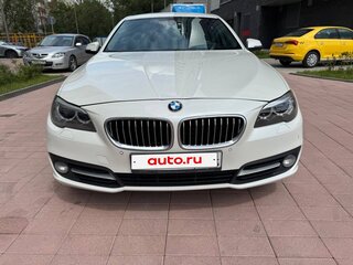 2016 BMW 5 серии 528i xDrive VI (F10/F11/F07) Рестайлинг, белый, 2370000 рублей, вид 4