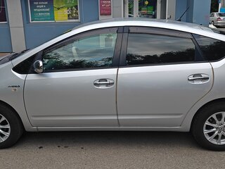 2010 Toyota Prius JDM II Рестайлинг (XW20), серебристый, 490000 рублей, вид 5