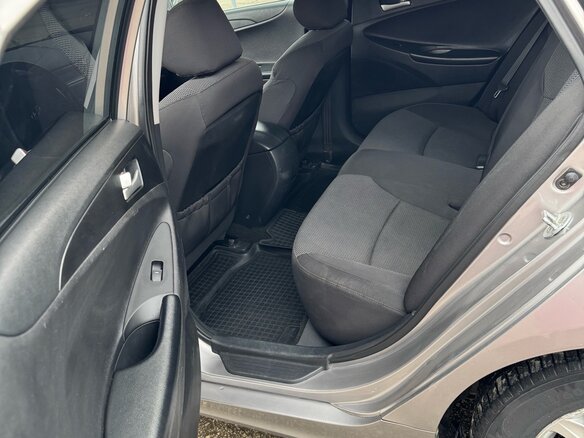 2012 Hyundai Sonata VI (YF), серый, 1150000 рублей - вид 8