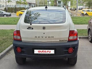 2012 SsangYong Actyon 6-speed I, белый, 590000 рублей, вид 4