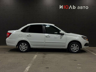 2020 Lada (ВАЗ) Granta I Рестайлинг, белый, 580000 рублей, вид 4