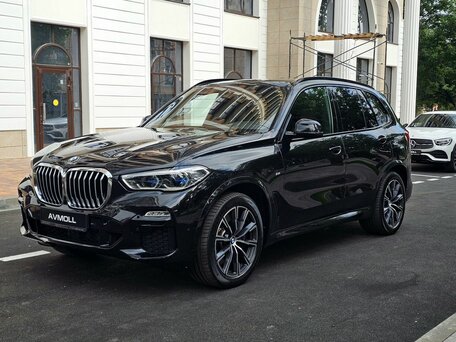2019 BMW X5 40i IV (G05/G18), чёрный, 7790000 рублей, вид 1