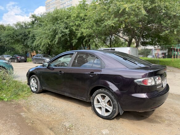 2005 Mazda 6 I (GG) Рестайлинг, красный, 430000 рублей - вид 5