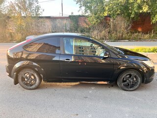 2008 Ford Focus II Рестайлинг, чёрный, 370000 рублей, вид 2
