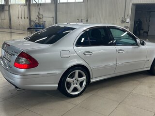 2006 Mercedes-Benz E-Класс 350 III (W211, S211) Рестайлинг, серебристый, 1250000 рублей, вид 3